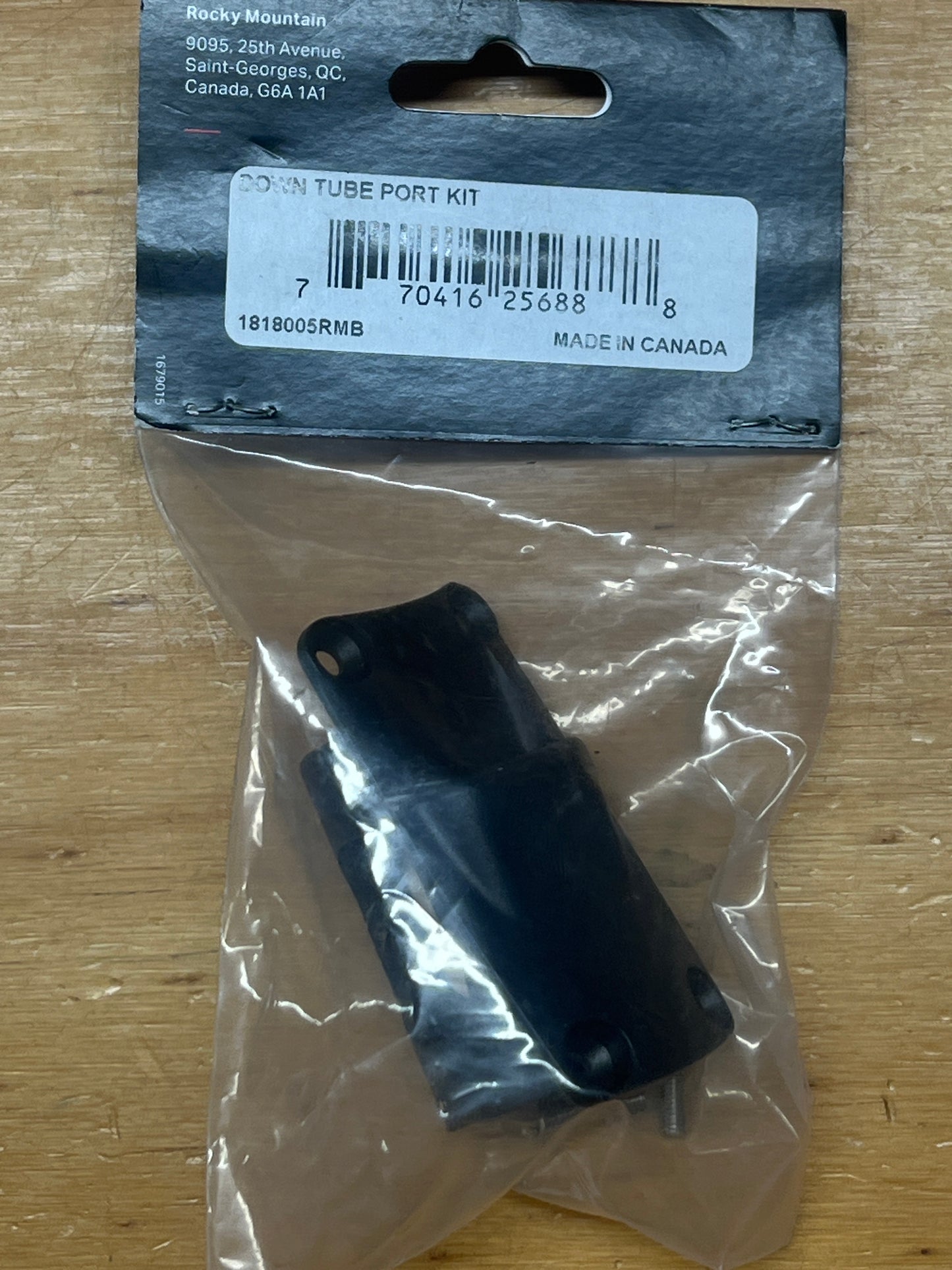 Rocky Mountain Down Tube Port Kit 1818005