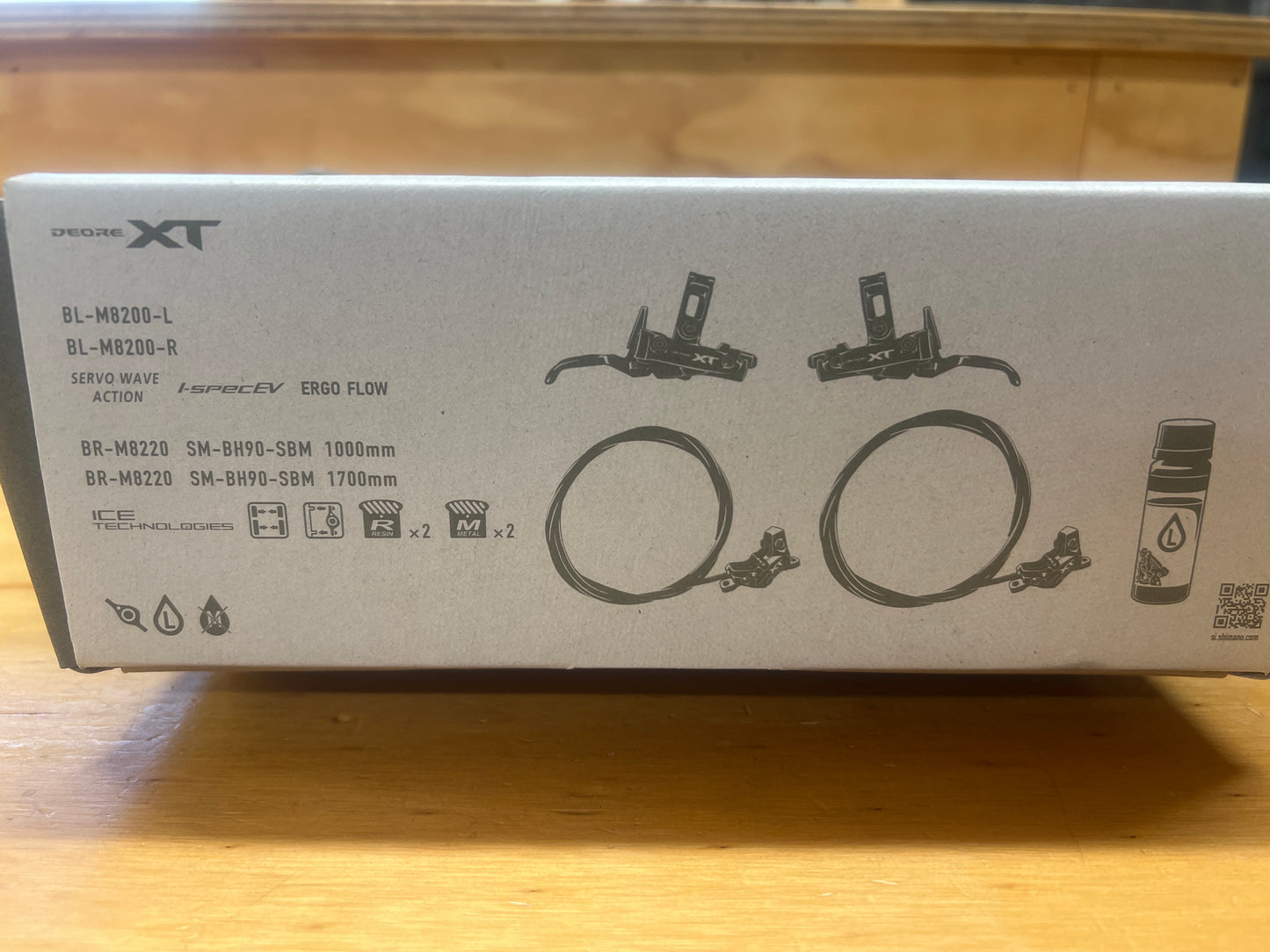 Shimano XT Brakeset M-8200