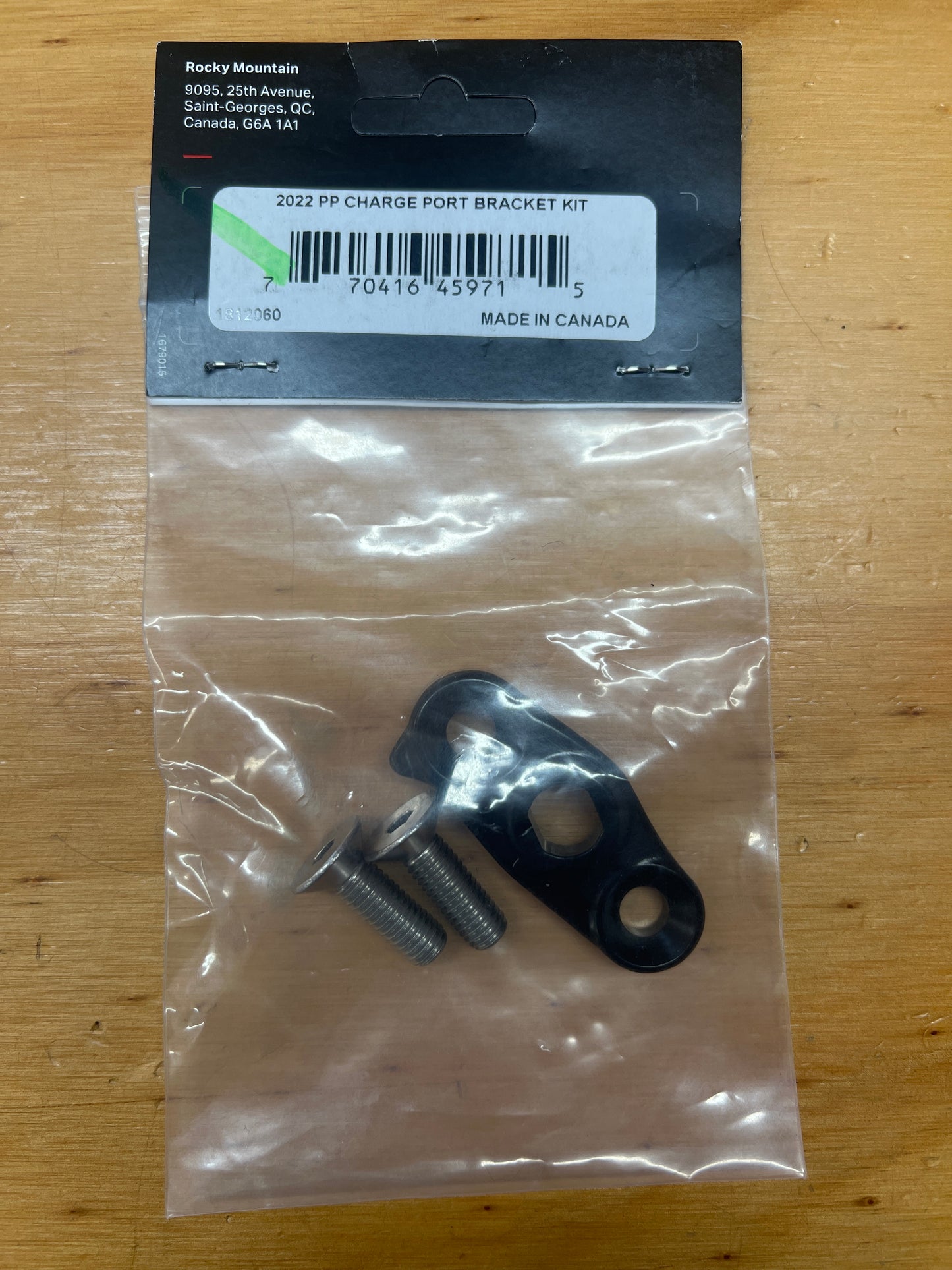 Rocky Mountain Charge Port Bracket Kit 1812060