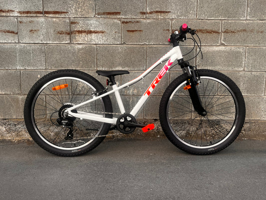 Trek Precaliber 24” White