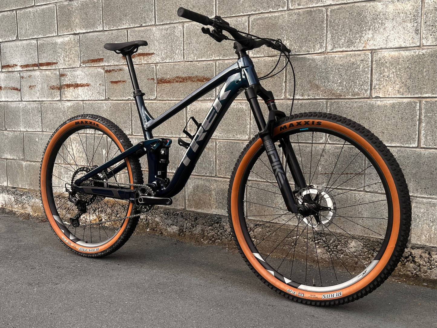 Trek Top Fuel Alloy XL Custom Build